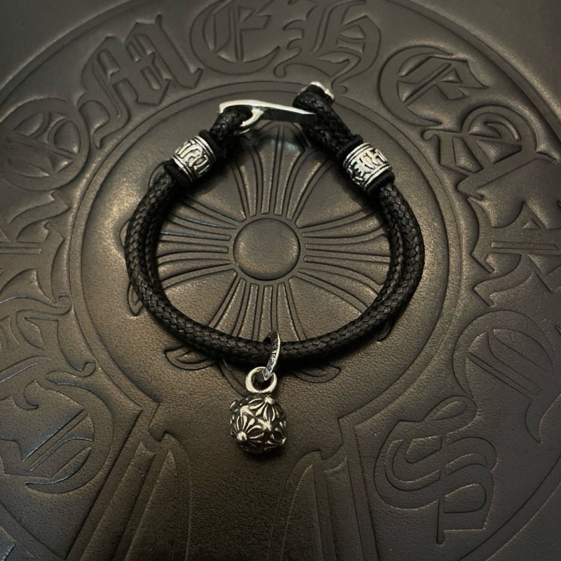 Ch*0me He**ts bracelets
